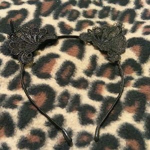 Black lace cat ears